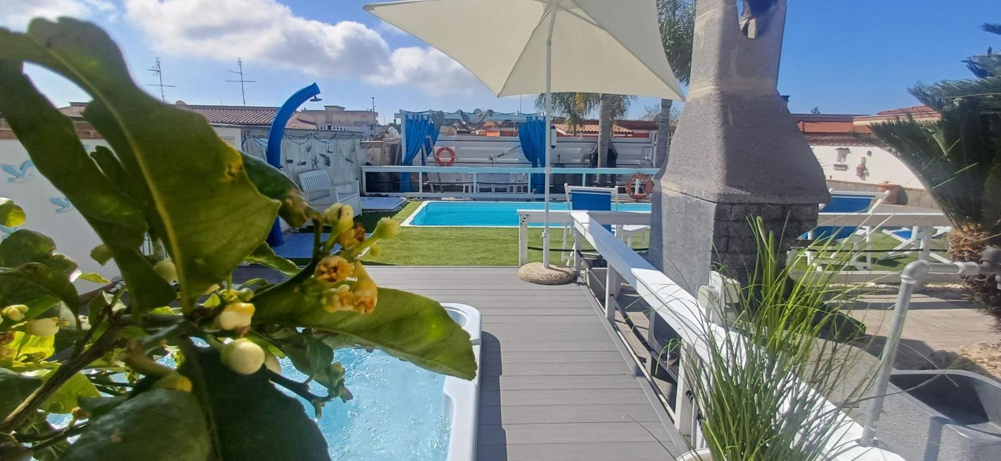 Alloggi Turistici Con Piscina Palestra Jacuzzi Sauna Anzio Luaran gambar